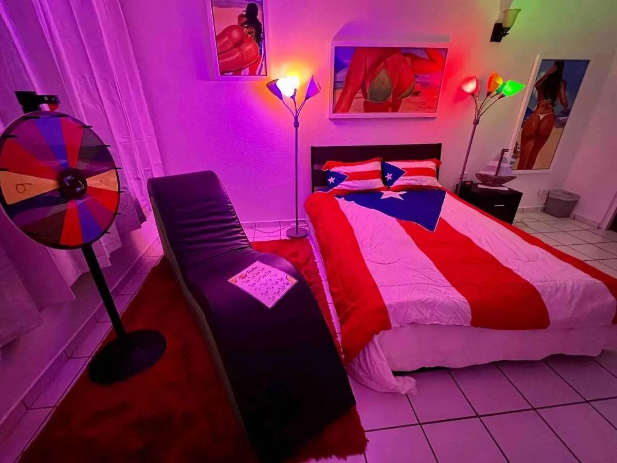 סן חואן Condado Beachfront Tantra Apartment