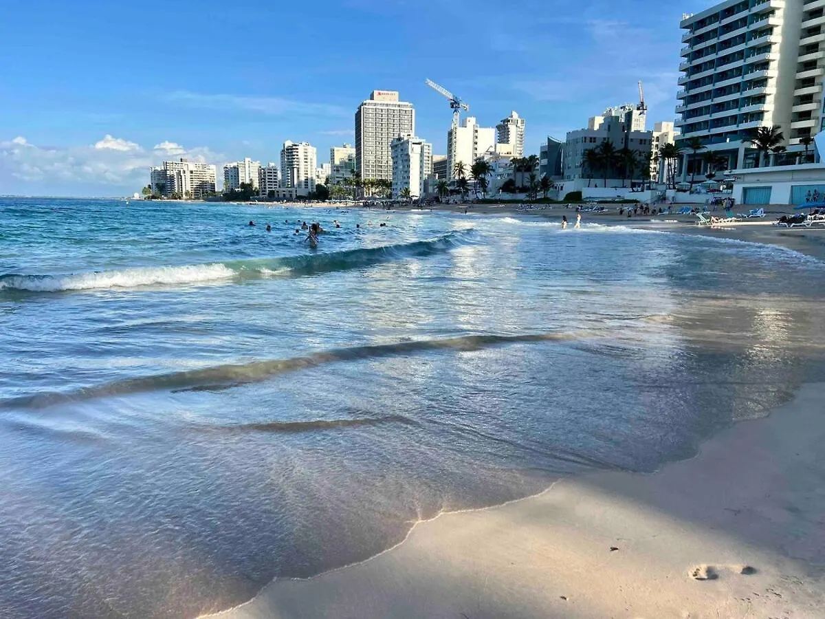 סן חואן Condado Beachfront Tantra Apartment  סן חואן
